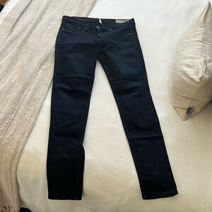 Classic dark denim rag & bone jean/leggings